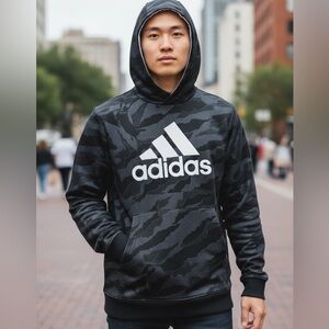 ADIDAS•Boys Awesome Camo DriFit Sweatshirt•S